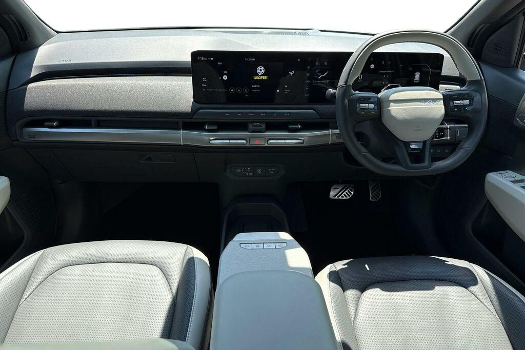 Kia EV3 81.4Kwh Gt-line S Suv 201 Bhp Grey #11