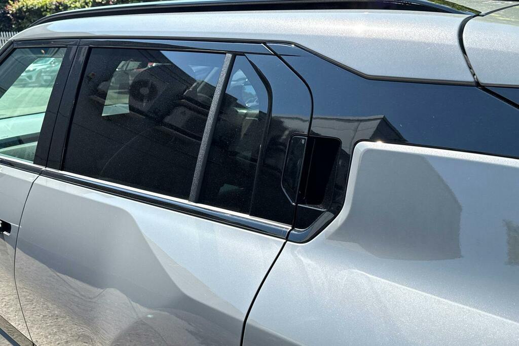 Kia EV3 81.4Kwh Gt-line S Suv 201 Bhp Grey #46