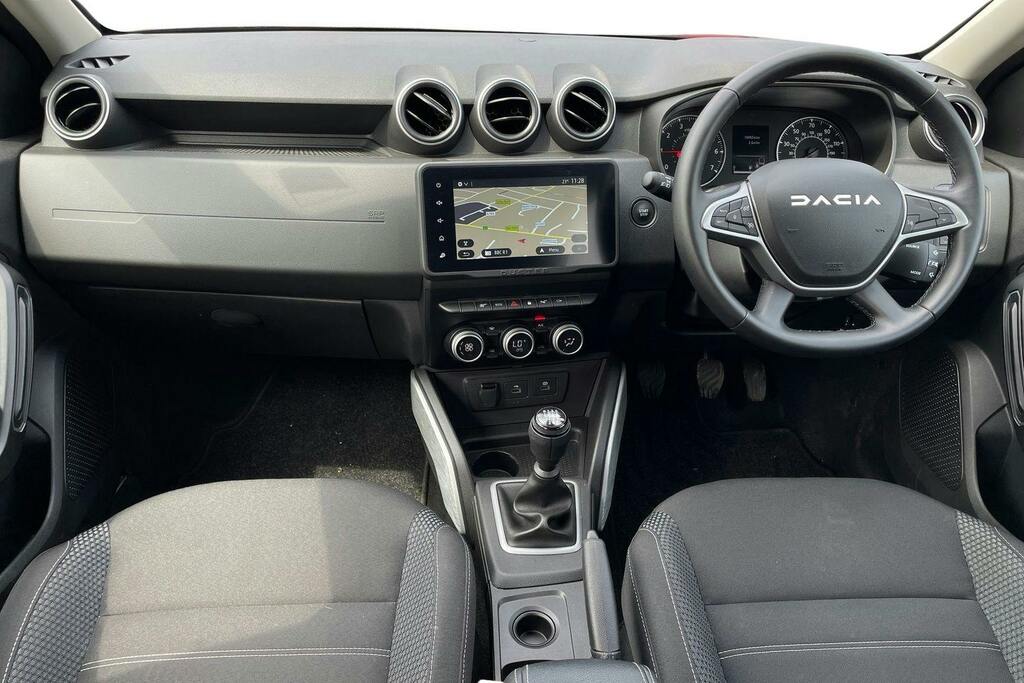 Dacia Duster 1.6 Hybrid 140 Journey 2024 White #11