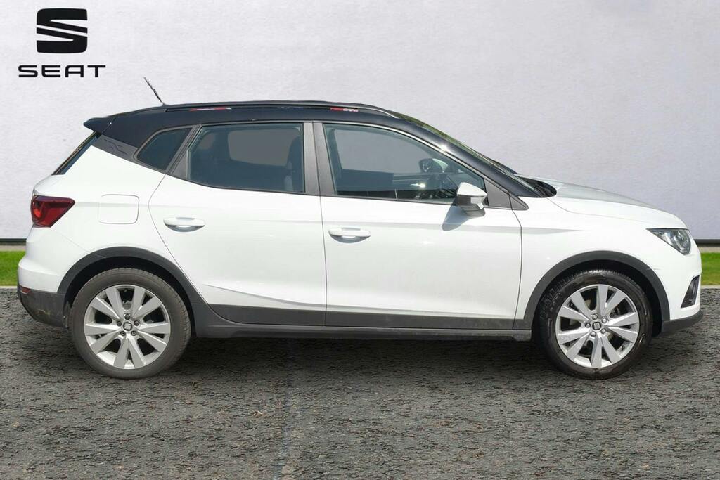 Seat Arona 1.0 Tsi Se Technology Suv White #4