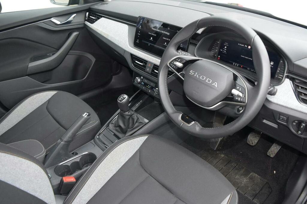Skoda Kamiq 1.0 Tsi Se Edition Suv Black #6