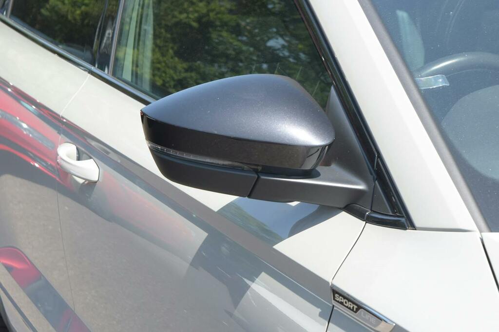 Skoda Karoq Se Technology Grey #27
