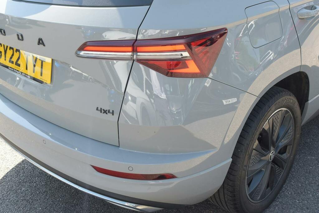 Skoda Karoq Se Technology Grey #44