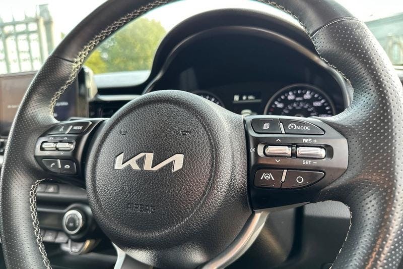 Kia Stonic 1.0 T Gdi 2 Suv Dct Yellow #11
