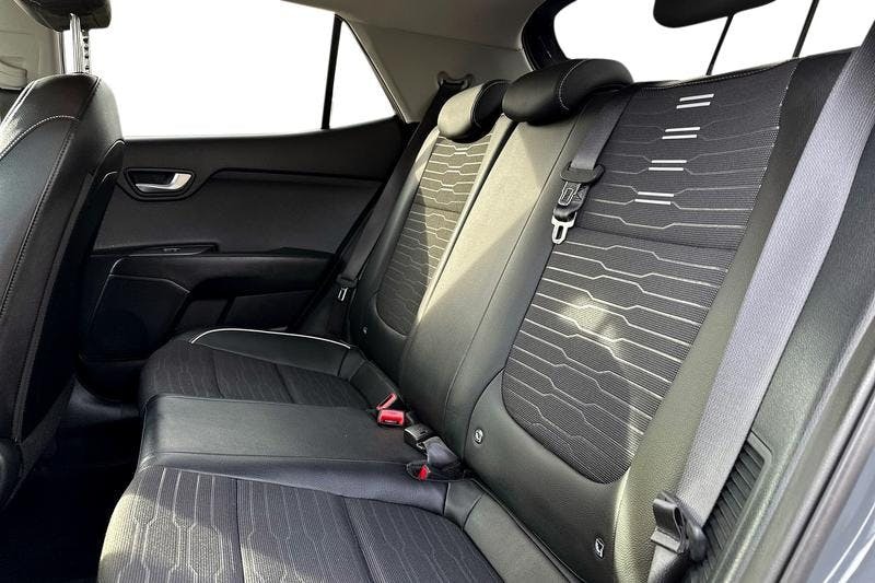 Kia Stonic 1.0 T Gdi 2 Suv Dct Yellow #9
