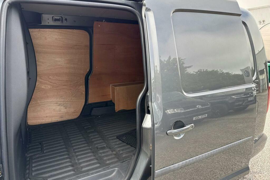 Volkswagen Caddy Maxi Panel Van 2.0 Tdi C20 Highline Bmt White #9