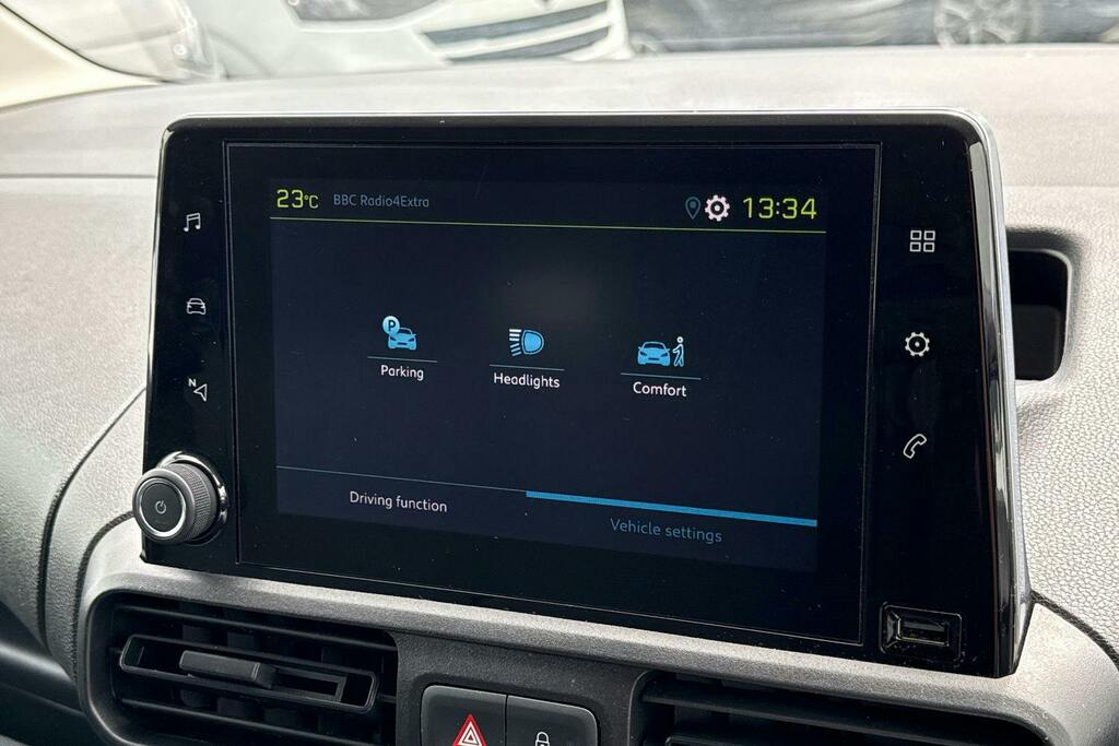 Peugeot E-Partner E-partner Standard 50Kwh 800 Prof #42