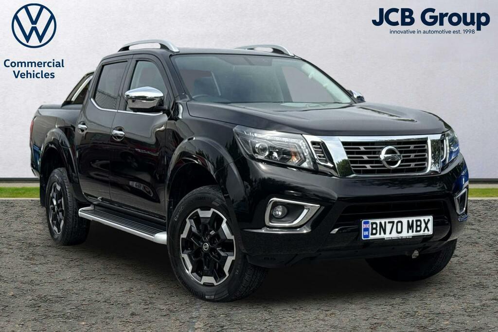 Nissan Navara 2.3 Dci Tekna Pickup Double Cab 4W Black