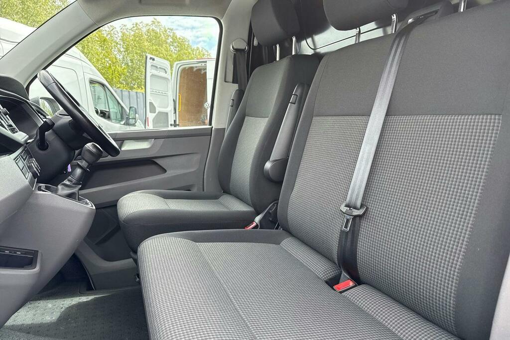 Volkswagen Transporter Highline Grey #9