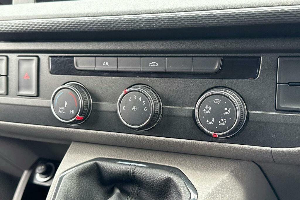 Volkswagen Transporter Highline Grey #25