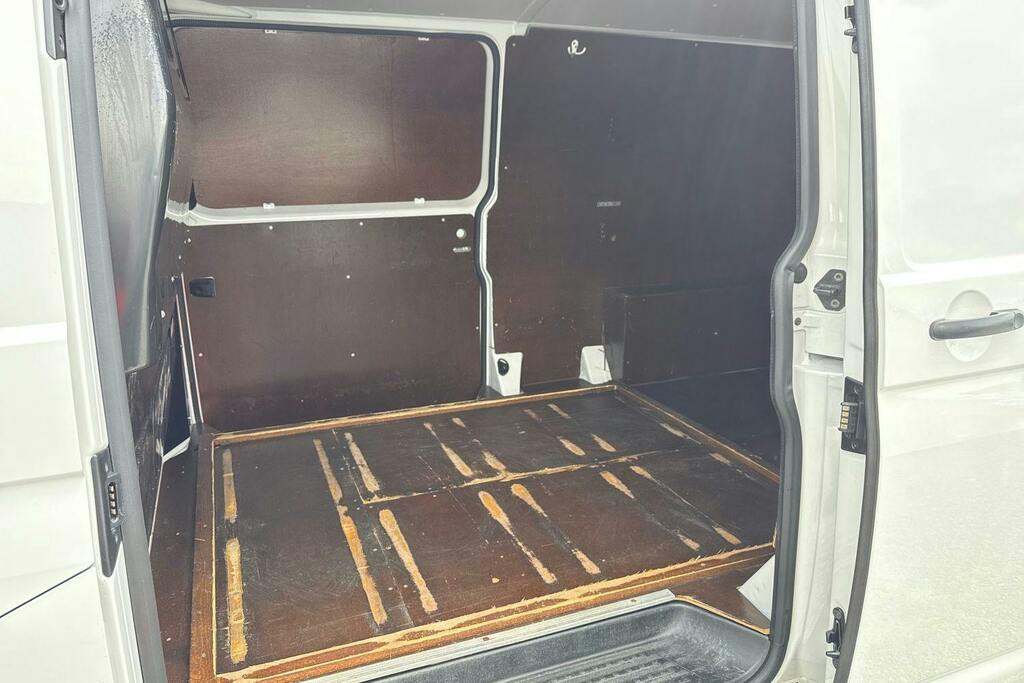 Volkswagen Transporter Highline Grey #11