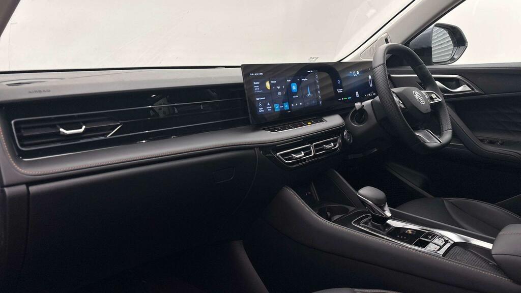 MG HS Mg Hs 1.5 T Gdi Excite Suv Eu...  #5