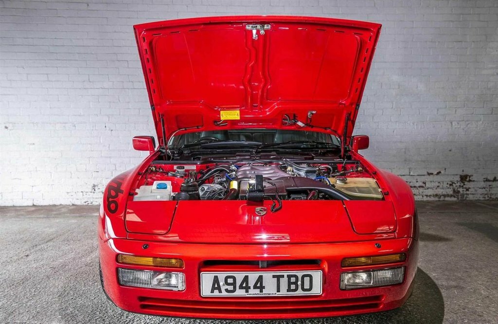 Porsche 944 Coupe Red #6