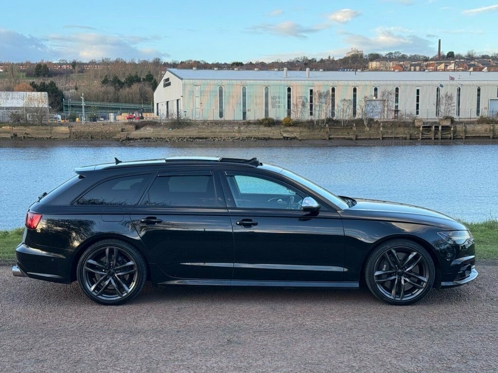 Audi S6 Avant 4L Black Edition Black #3