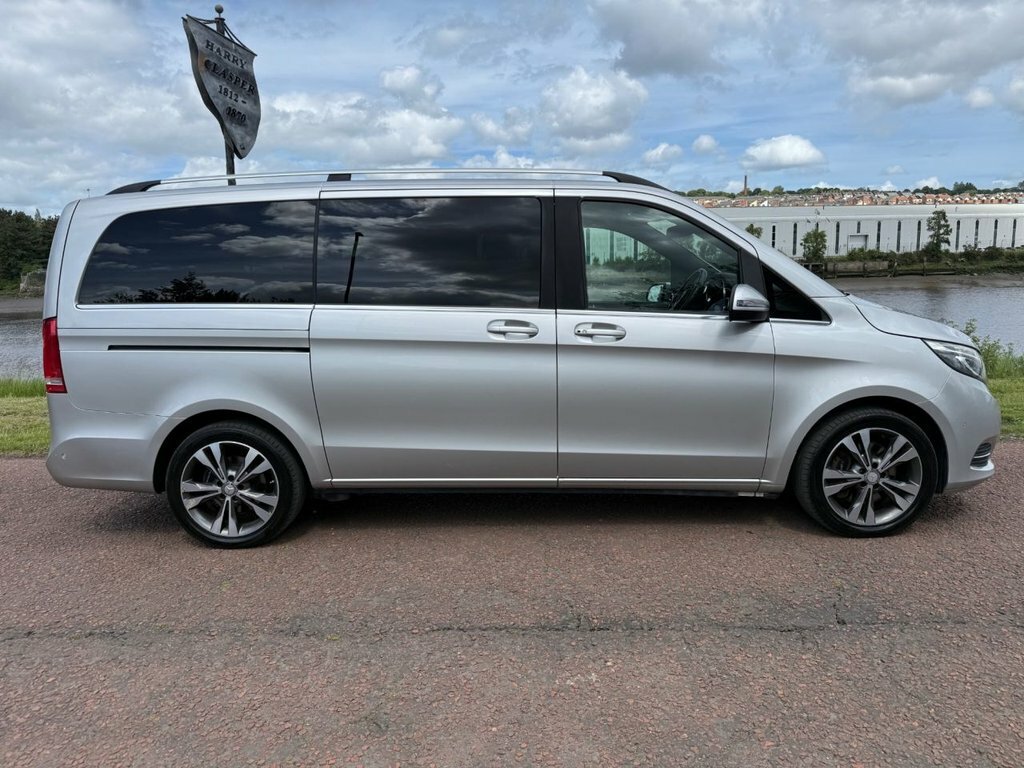 Mercedes-Benz V Class 2L Sport Silver #2