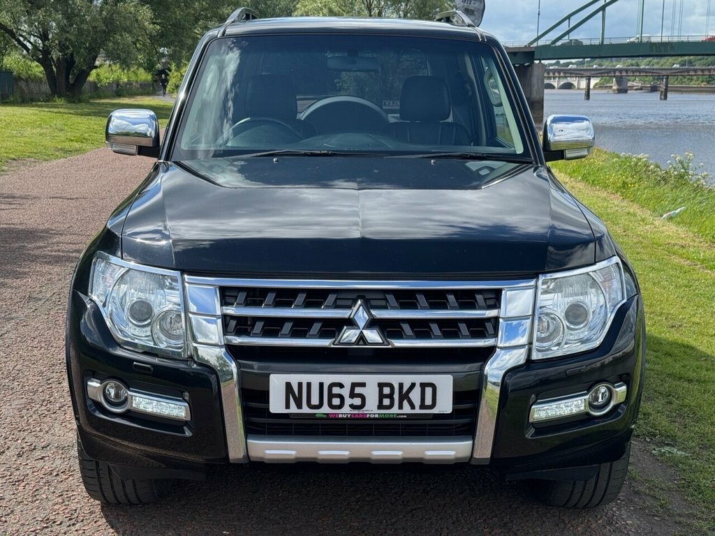 Mitsubishi Shogun 3.2L Warrior Black #2