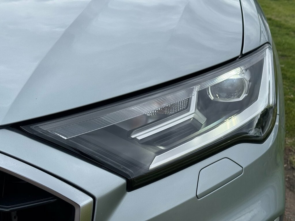 Audi SQ7 Suv Silver #3