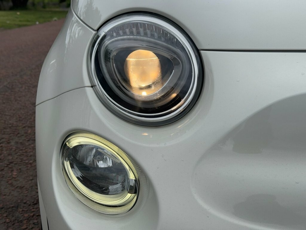 Abarth 595 Hatchback White #4