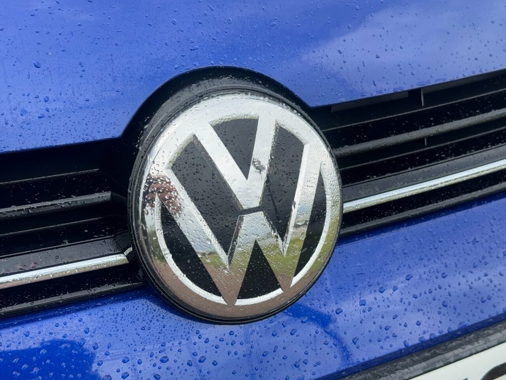 Volkswagen Golf 2L R Blue #5
