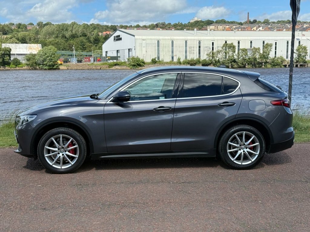 Alfa Romeo Stelvio Td Speciale Black #36