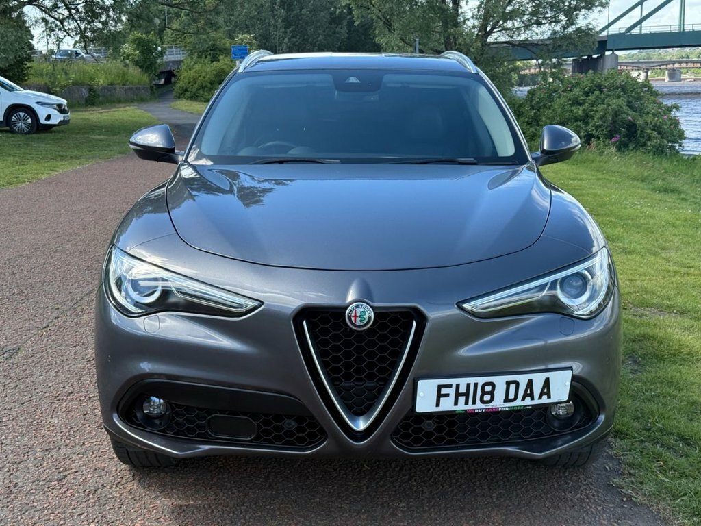 Alfa Romeo Stelvio 2.2L Speciale Grey #2