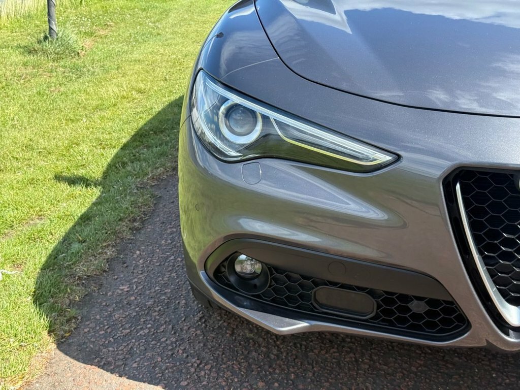Alfa Romeo Stelvio Td Speciale Black #39