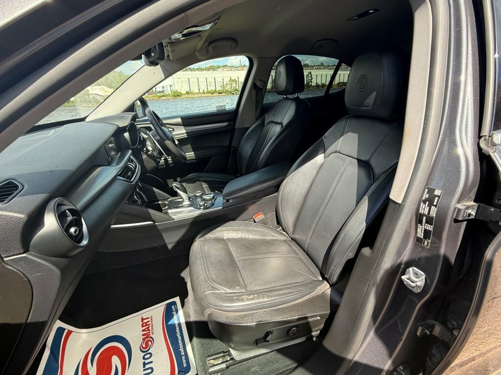 Alfa Romeo Stelvio Td Speciale Black #46