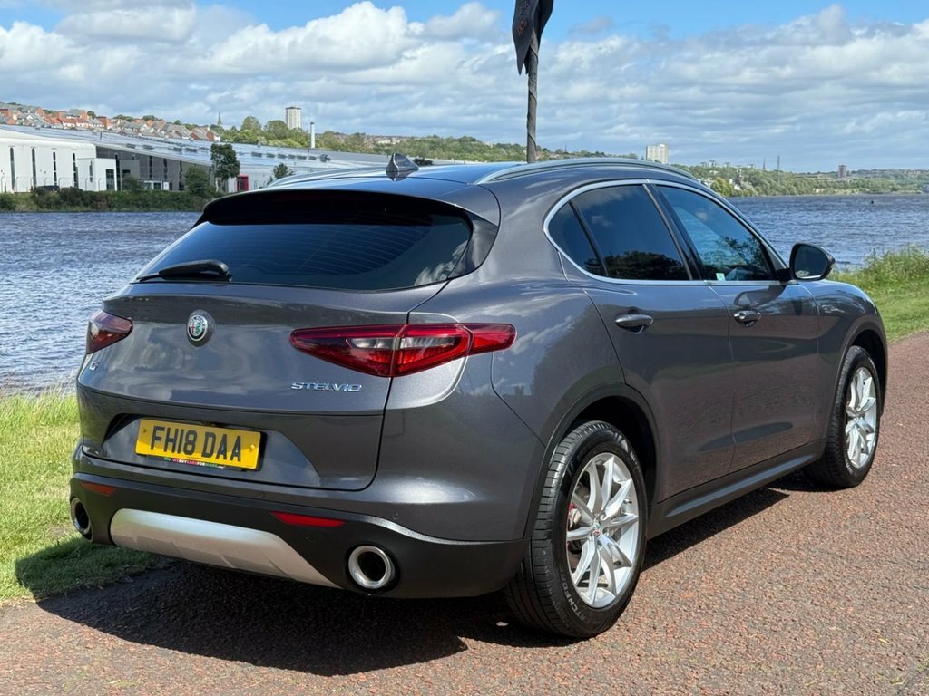 Alfa Romeo Stelvio 2.2L Speciale Grey #4