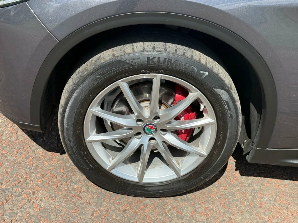 Alfa Romeo Stelvio Td Speciale Black #42
