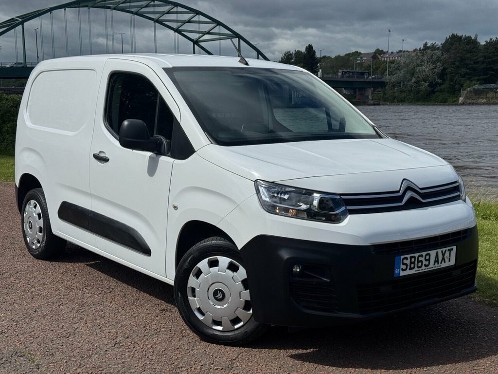Citroen Berlingo 1.5L Enterprise M White