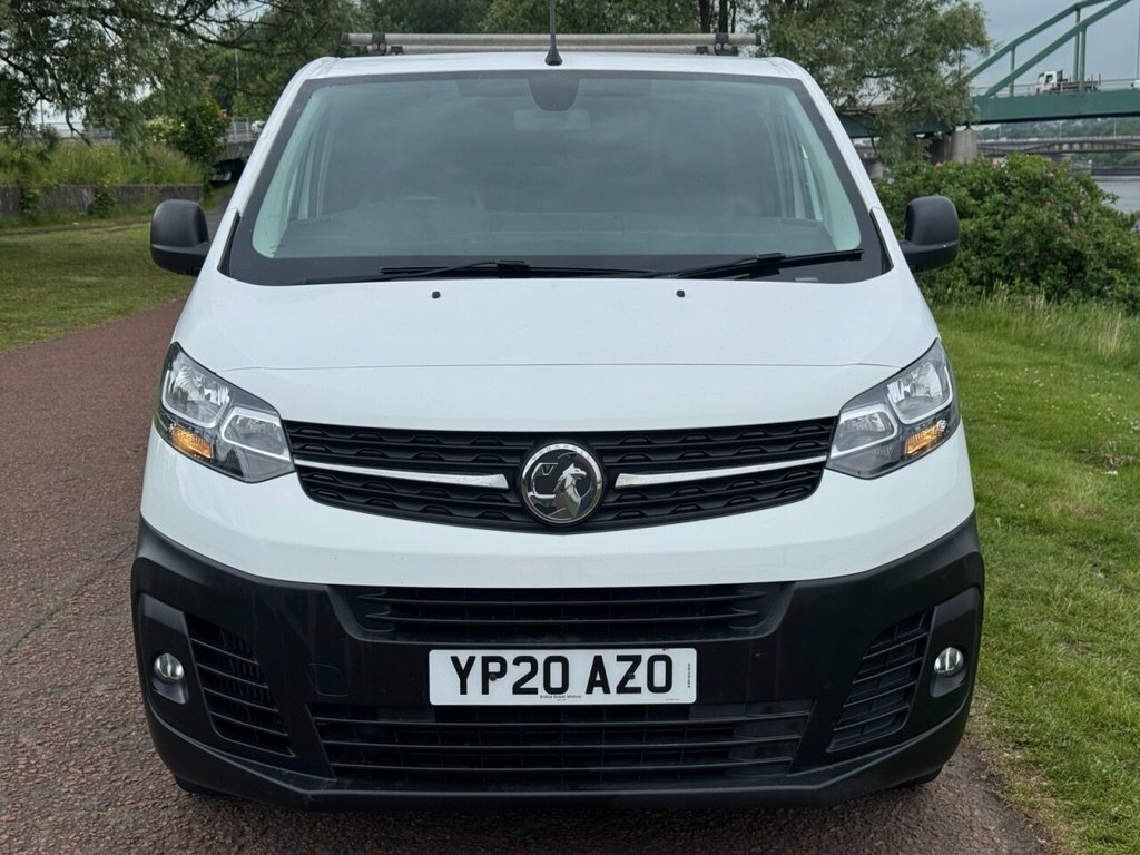 Vauxhall Vivaro 1.5L Dynamic 6Dr White #2