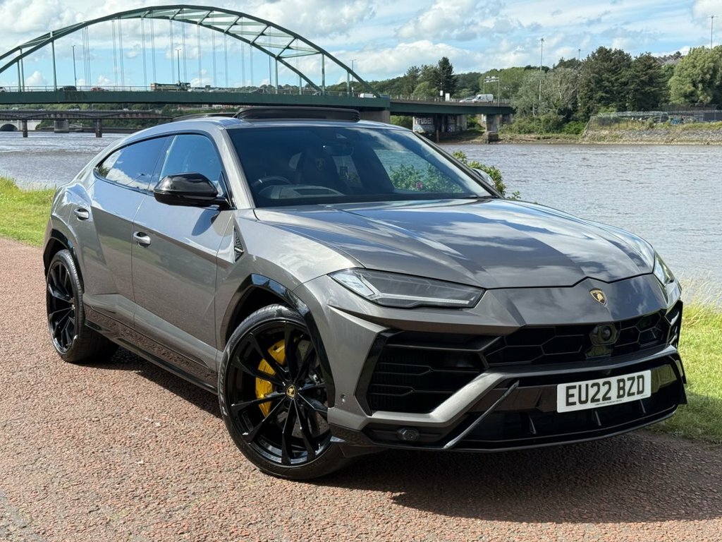 Lamborghini Urus Estate Grey