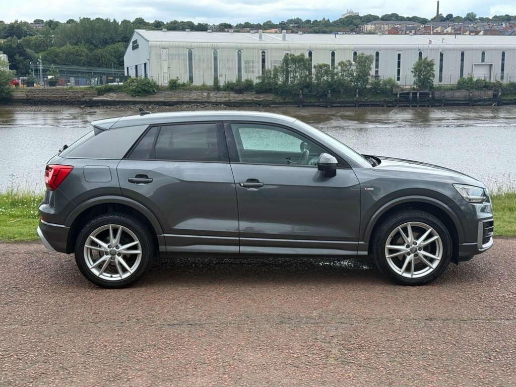 Audi Q2 1.5L S Line Grey #3