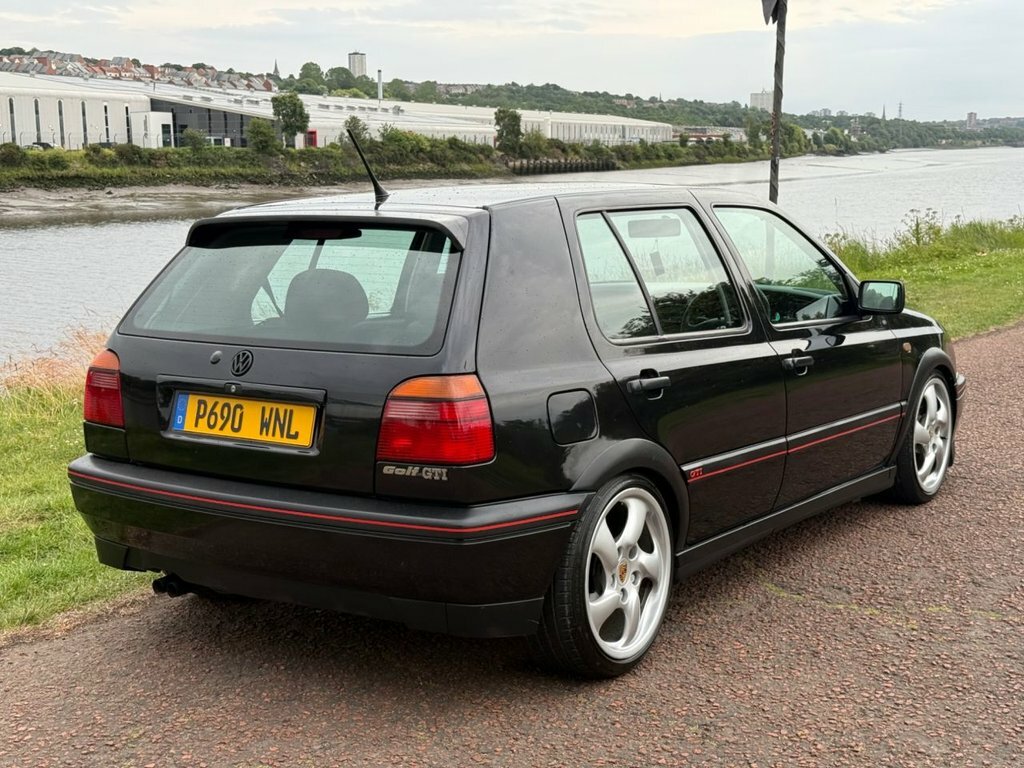 Volkswagen Golf 1996 2.0 Gti Colour Concept Black #4