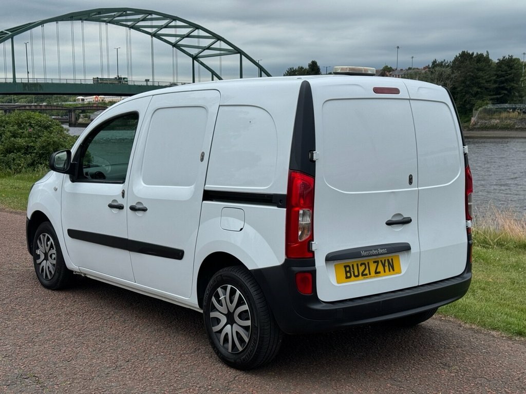 Mercedes-Benz CITAN 109Cdi Pure Van White #25