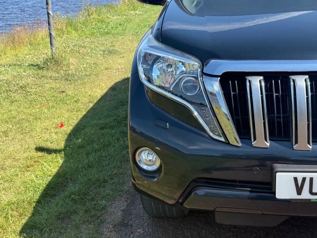 Toyota Land Cruiser Active Black #39