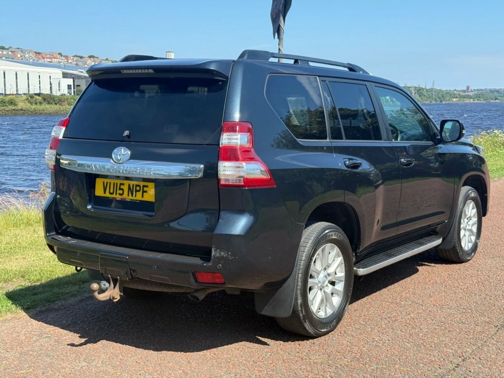 Toyota Land Cruiser 3L Invincible Grey #4
