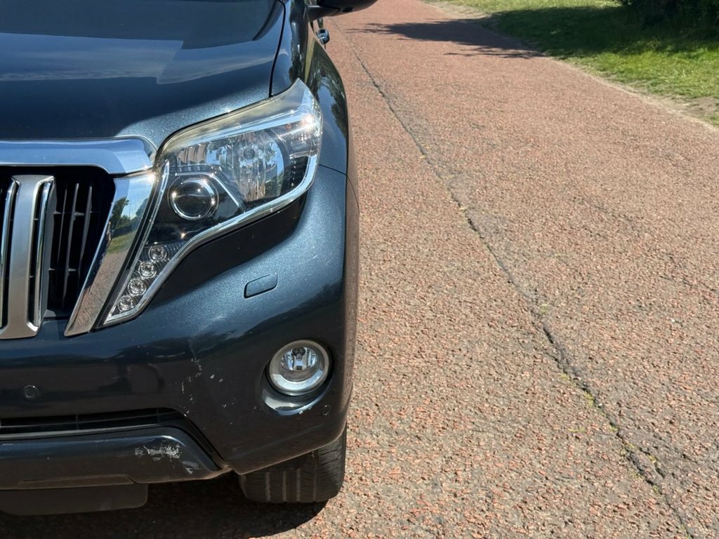Toyota Land Cruiser Active Black #38