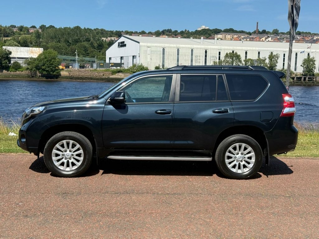 Toyota Land Cruiser Active Black #36