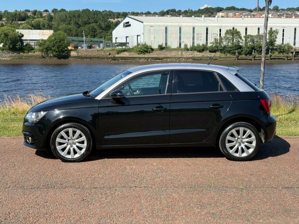 Audi A1 Tdi S Line Red #30