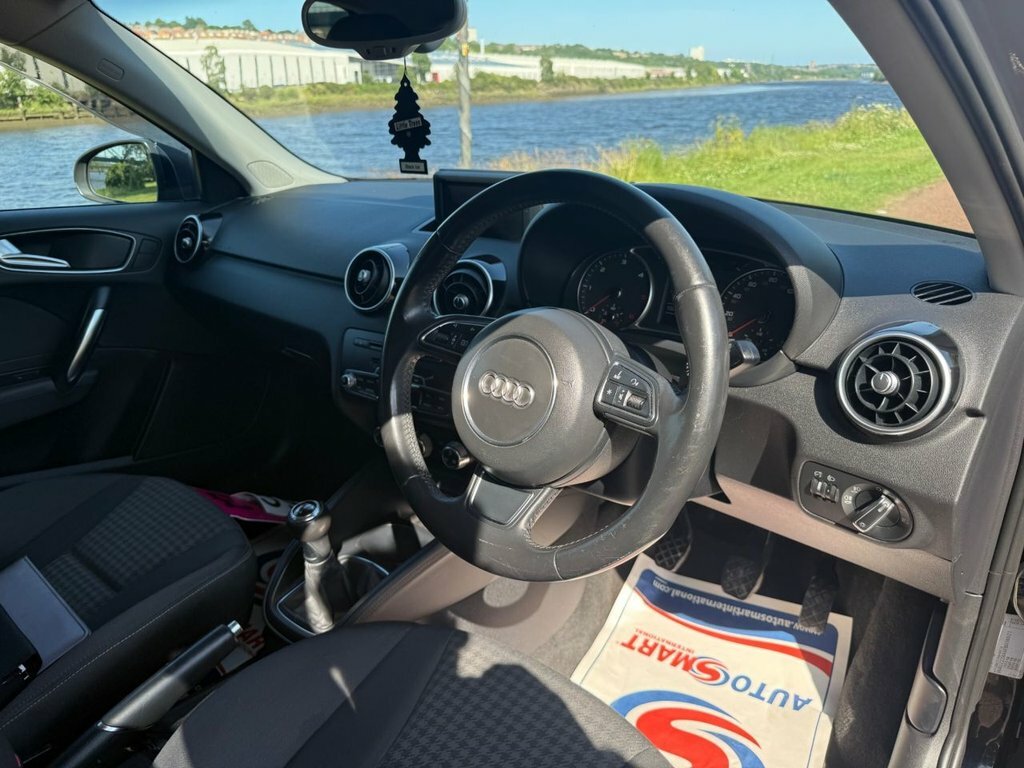 Audi A1 Tdi S Line Red #9
