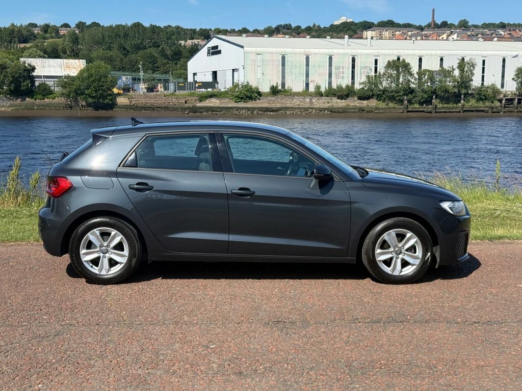 Audi A1 1L Technik NJ69DDO Grey #3