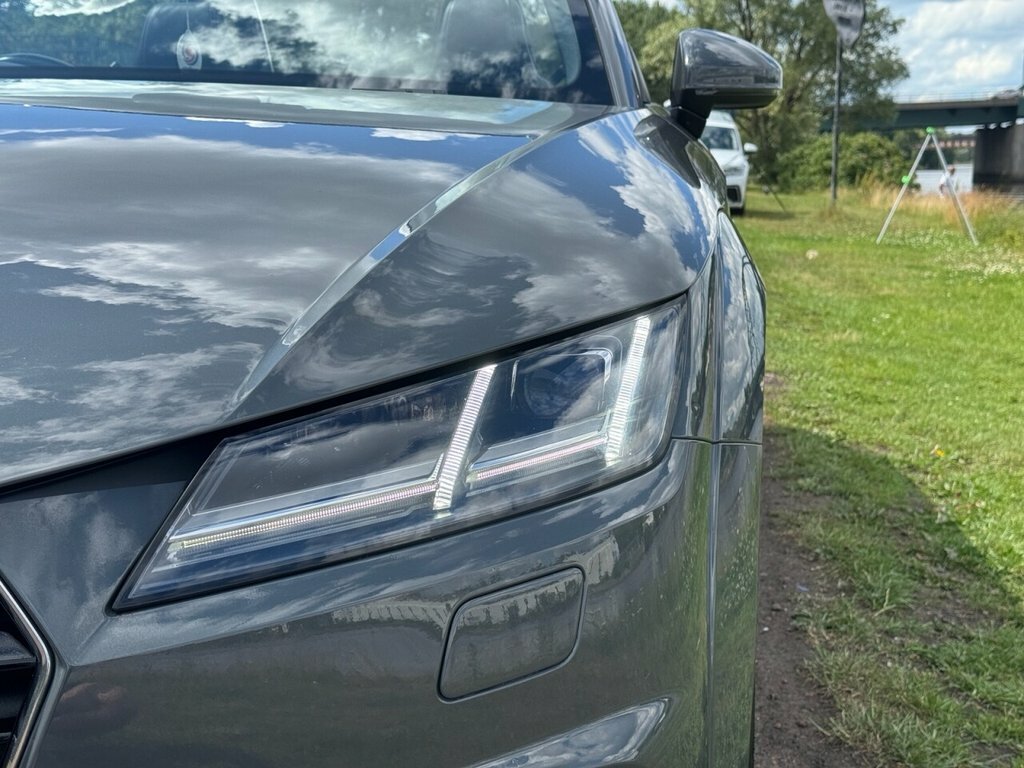 Audi TT 2L S Line Grey #3