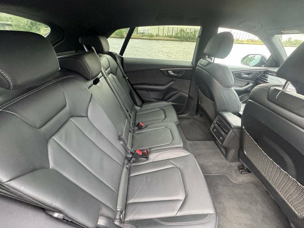 Audi Q8 55 Tfsi Quattro Black Edition Tiptronic Cs Black #13