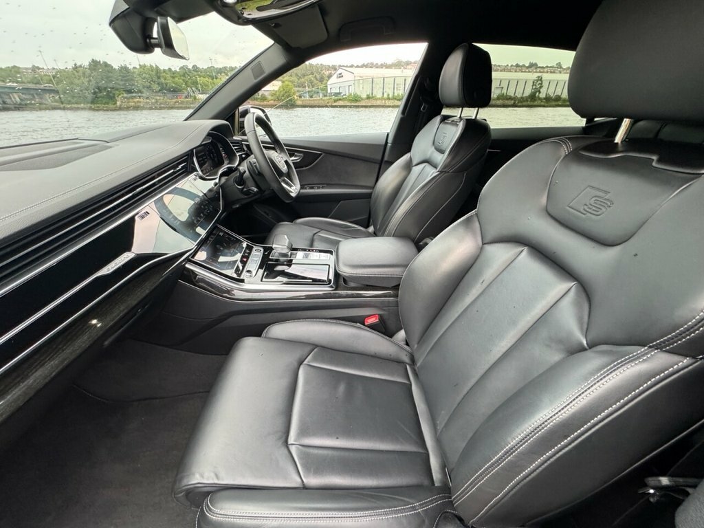 Audi Q8 55 Tfsi Quattro Black Edition Tiptronic Cs Black #37