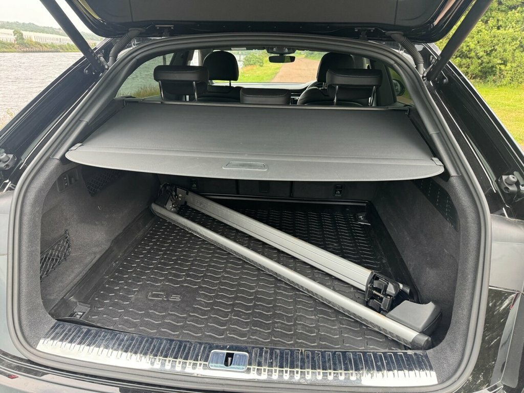Audi Q8 55 Tfsi Quattro Black Edition Tiptronic Cs Black #11