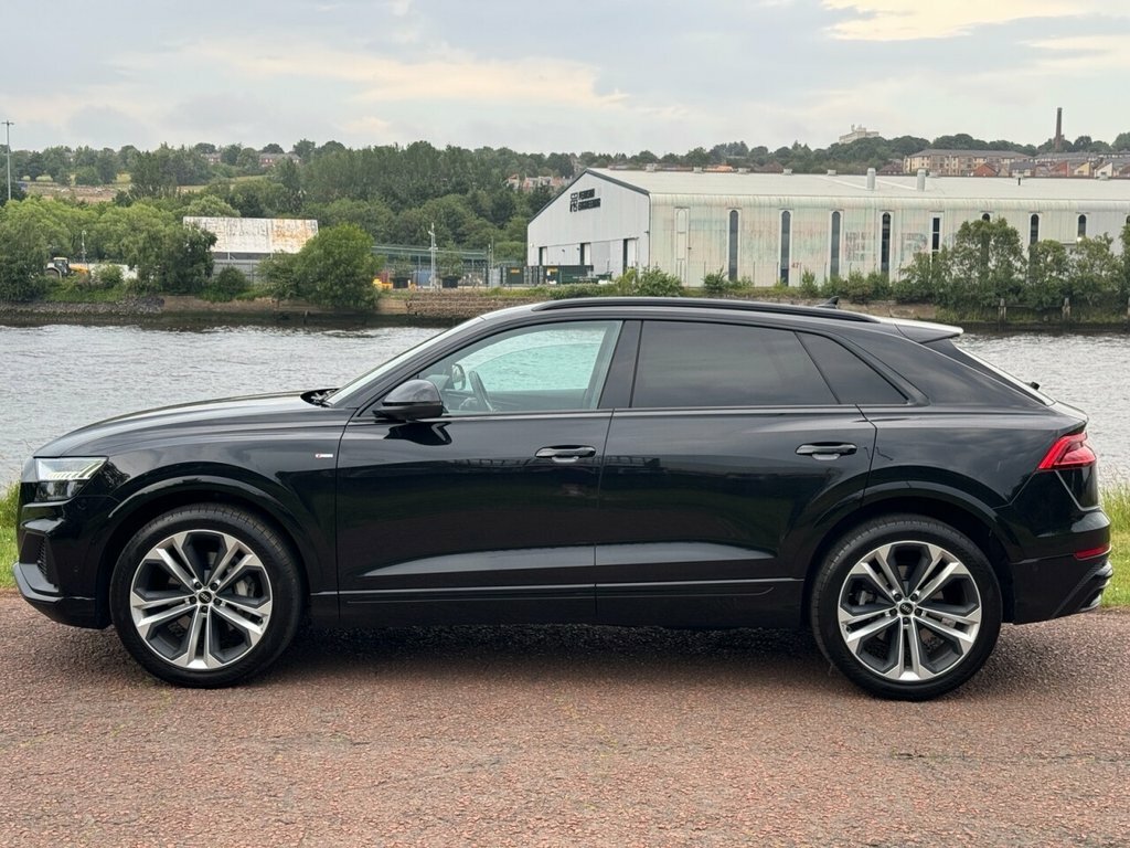 Audi Q8 55 Tfsi Quattro Black Edition Tiptronic Cs Black #32