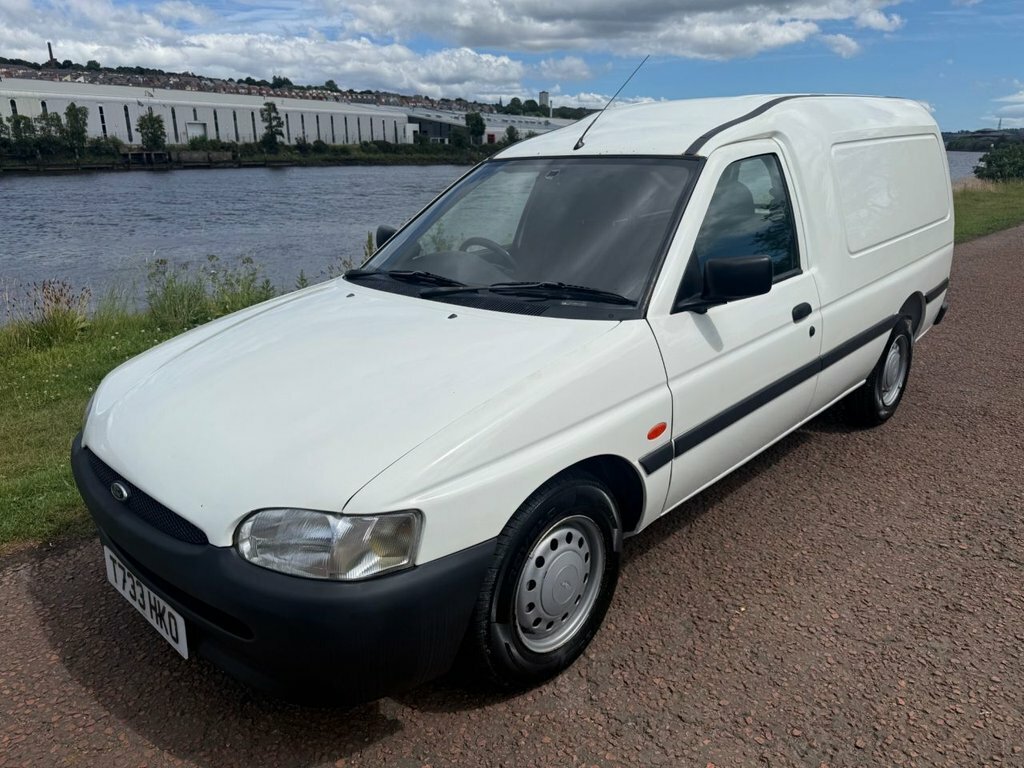 Ford Escort 1.8L 55 White #6