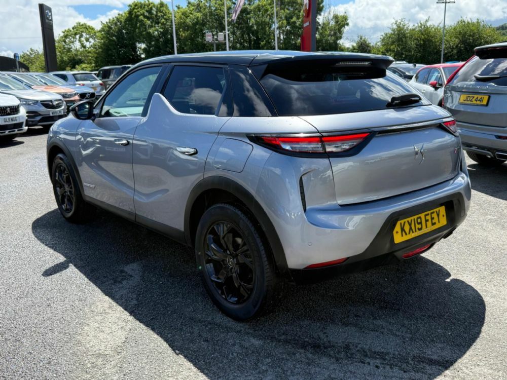 DS DS 3 Crossback Crossback 1.2 Puretech Performance Line Crossback Grey