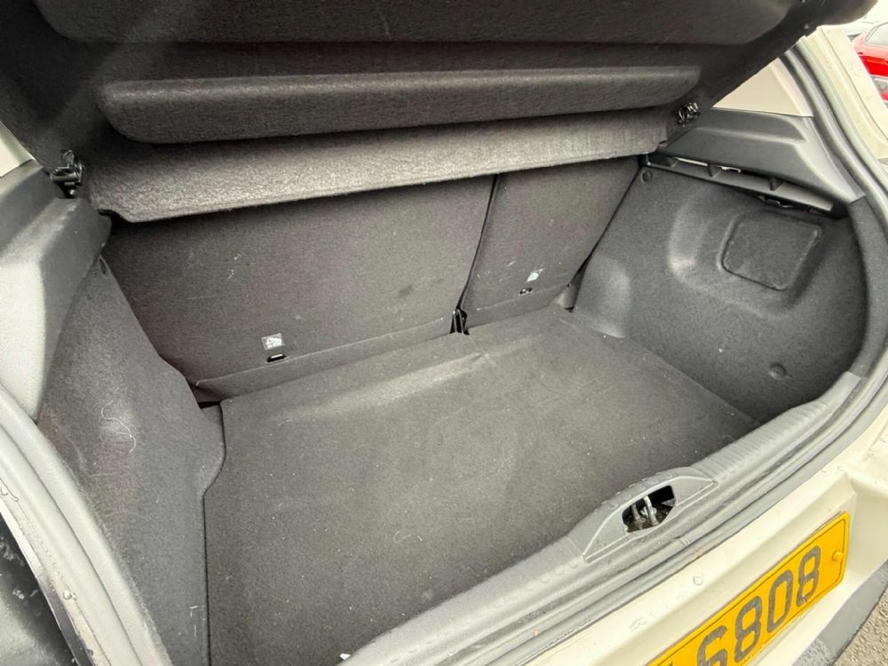 Citroen C3 1.2 Puretech C-series Edition Euro 6 S S YUI6808 Beige #3